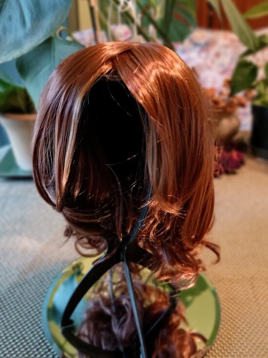 Medium Auburn Wig Synthetic main image 6